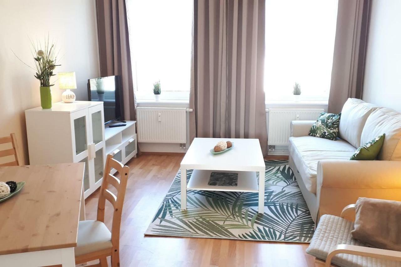 Ferienwohnung Mit Seeblick Brandenburg  Exterior photo